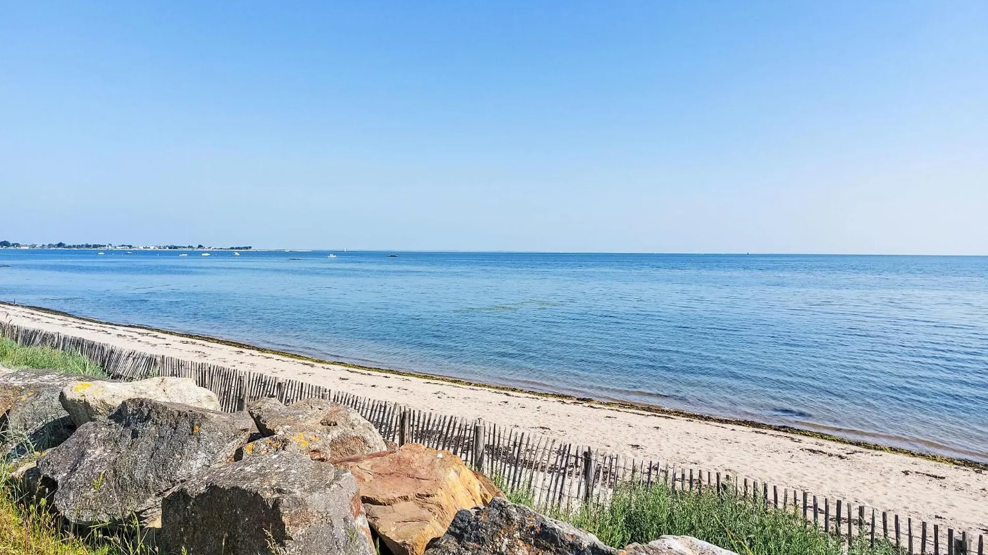Holiday Home Charme De La Plage Du Rouvran By Interhome Le Tour-du-Parc